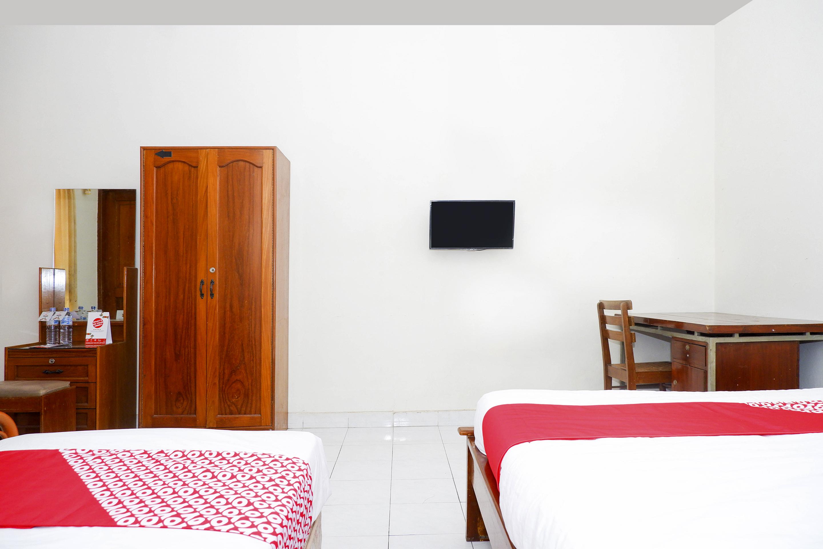 Oyo 1196 Hotel Pura Puspa Rosa Maguwo Extérieur photo